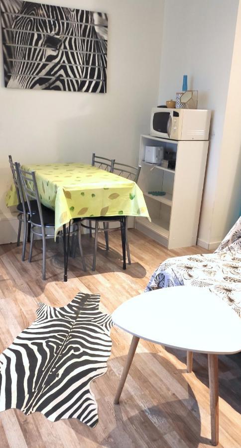 Appartement Grand studio Cahors Centre RDC proche Gare Pont Valentré Extérieur photo